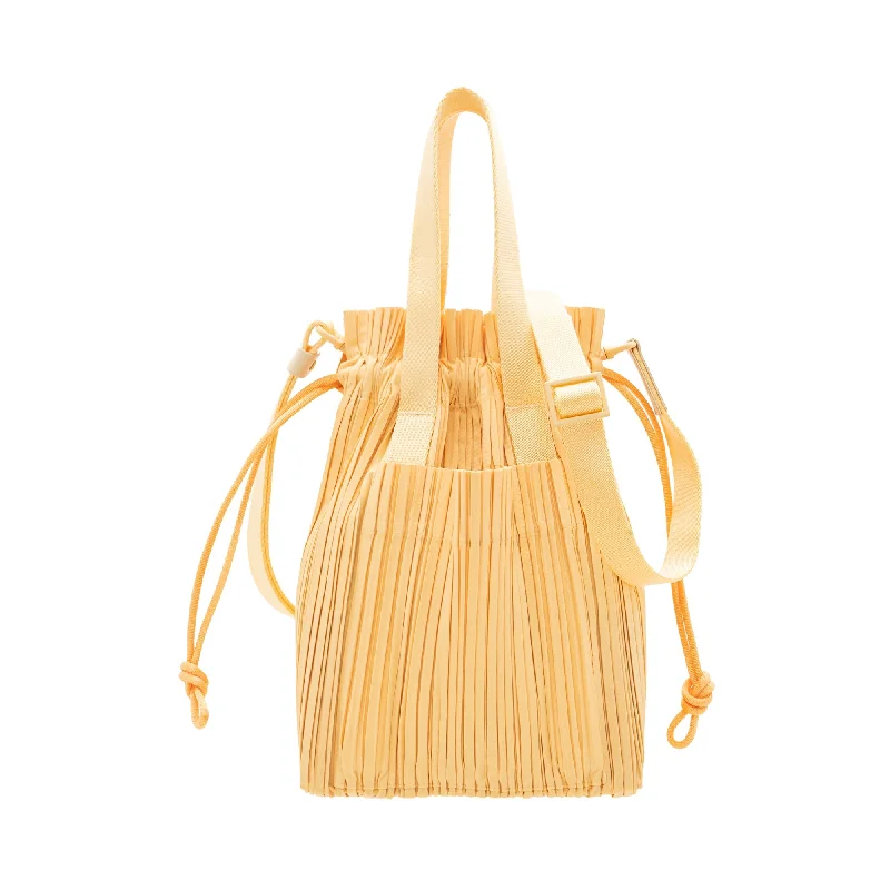Urban Elegance Deals Pleats Tote Bag