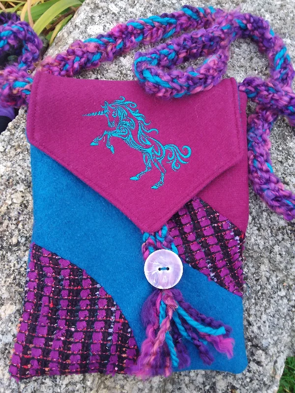 Urban Style Celtic Button Patch Purse
