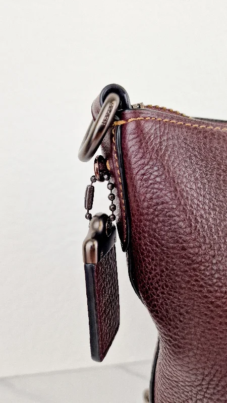 Seasonal Clearance Bags For Summer Coach 1941 Duffle Bag in Oxblood Pebble Leather with Zip Top Coach 29257